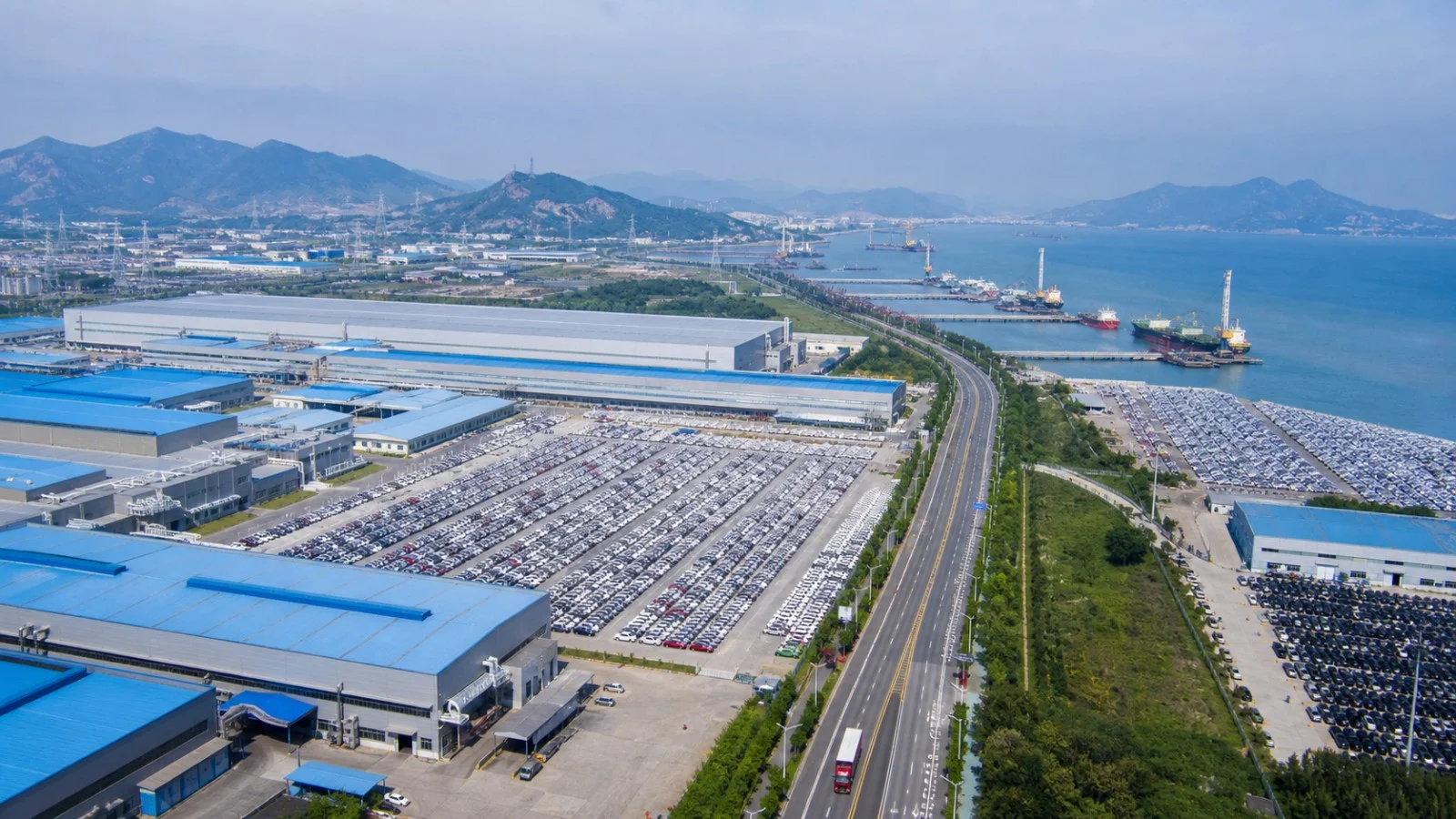 Geely'nin kuruluşu ve Çin iç pazarından dünyaya açılması